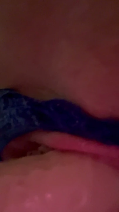 Sıkı dildo sikme