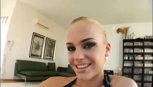 Britney ile tüm sikiş pozlarını mutlaka görmeli