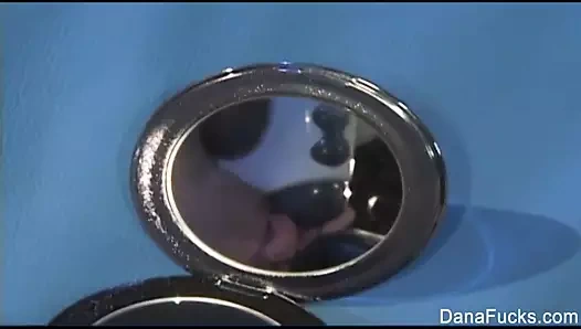 Dana DeArmond gets ona kedi oynadı ile