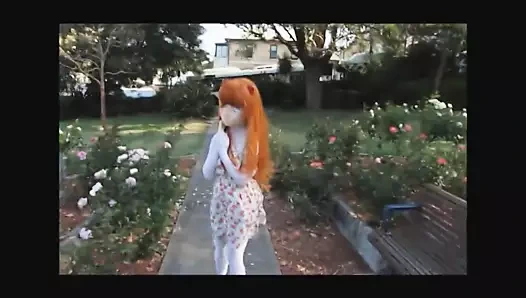 Parktaki Kigurumi kızı :3