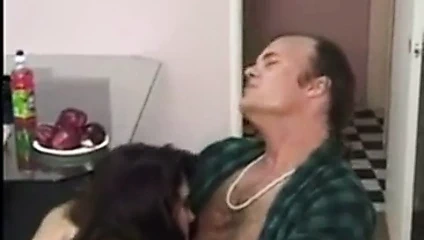 Süt için mi tartışıyorsunuz?