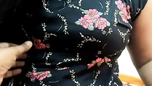 dokunmadan göğüsler ve kahrolası ile busty bayan