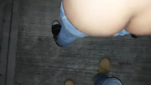 Partiden sonra fahişe Peda'yı sokakta sikiyor