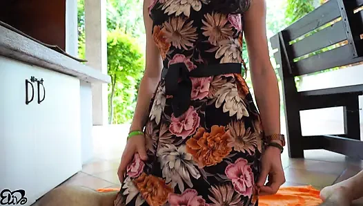 Komşuların arka bahçesinde domaltmalı (dölleme)