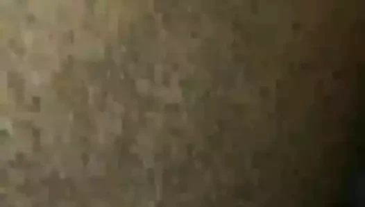 Beni boşalmaya çalışıyor