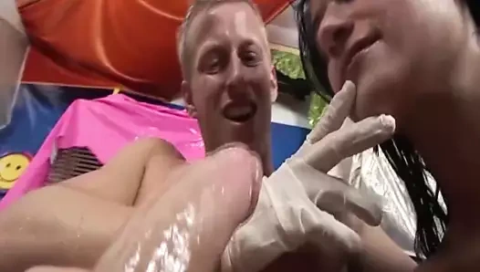 Sevimli gençler ilk büyük anal oyuncak ders