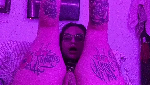 Yapıyor benim anal esneme ile bir yapay penis