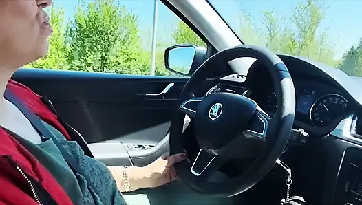 10 minutes of handjob in traffic, public handjob!