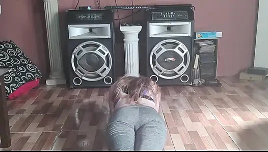 20 dakikalık egzersiz. Vücudum daha fazla dayanamıyor