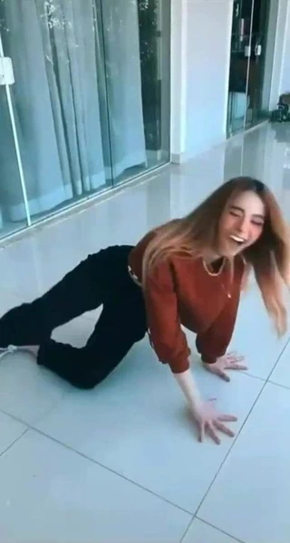 Tayga gostosa