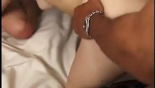 Birkaç seksi lezbiyen bayan yarak ve takma yarak seviyor