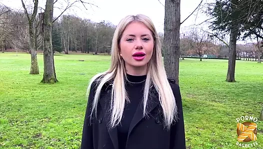 Georgia, güzel kız sert seksi seviyor