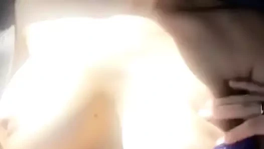 Isis aşk araba göğüsleri