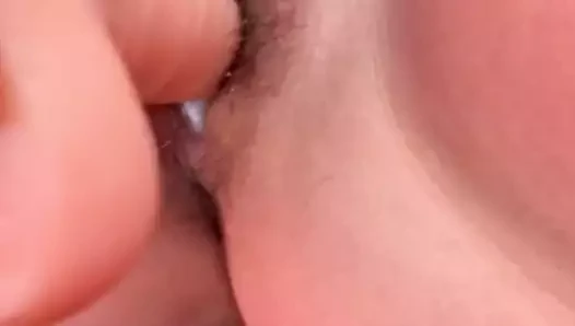 Patronumun evinde bana zevk veriyor