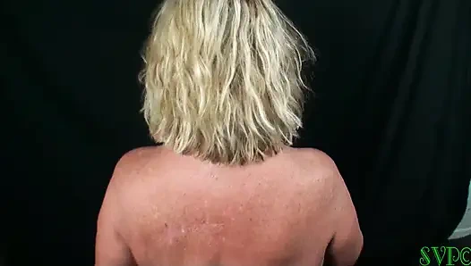 Üvey nine herkes için cinsel ücretsiz aileye katılıyor