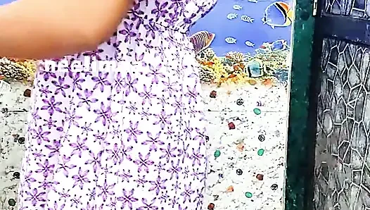 Sik beni bebeğim lütfen, beni ye sevimli Hintli kızCute minyon genç kız yarağını sertleştirmek istiyor.