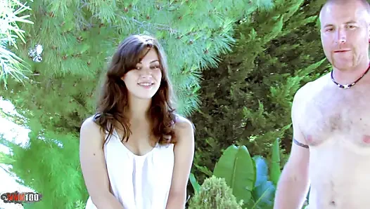 Tiffany doll: Fransız yıldızı Tiffany doll bodrumda sikiliyor