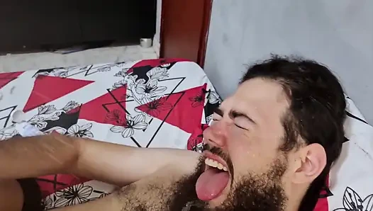 Sütü Göğüslerimden Çıkardılar Ve O Hepsini Emdi