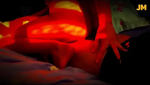 Oun yatak odasında onunla yatmam için beni ara ama geldiğimde benimle sevişmeyi deniyor(01 nis 2026)