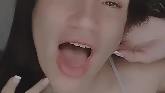 Büyük bir yarak yemek istiyorum - milfangelqueen Arjantin