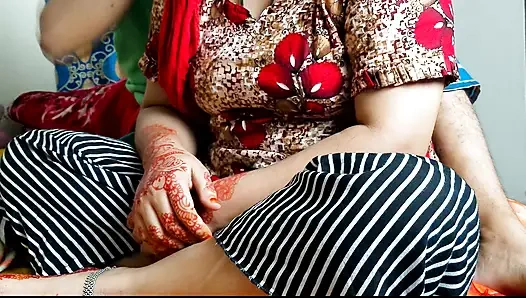 Gerçek desi çift seks - Bengalli ateşli kız erkek arkadaşıyla sikişiyor tam video