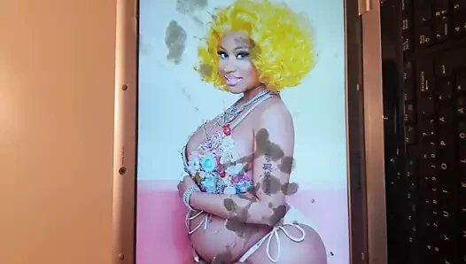 Nicki minaj boşalma anısına 5