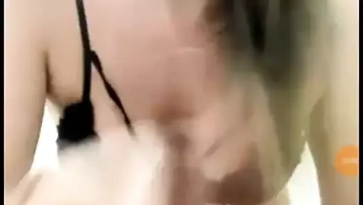 şeker bırakır