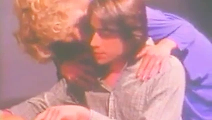 Connie peterson, rhonda jo petty, susan nero içinde klasik sikme