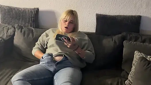 Mastürbasyon kanepesi porno izle çoklu orgazm yoğun ıslak amcık sarışın tek başına titriyor twitch ıslak inliyor