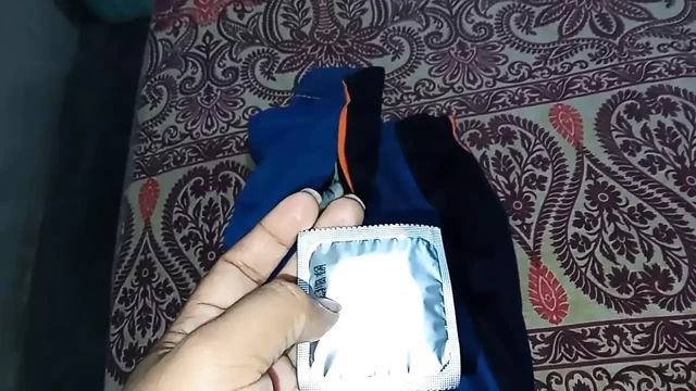 Üvey anne üvey oğlunun cebine prezervatif buluyor