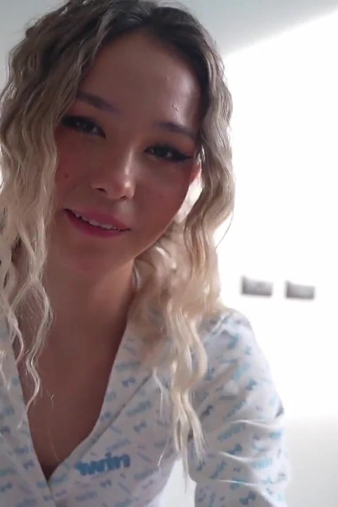 Sıkı amcıklı güzel sarışın