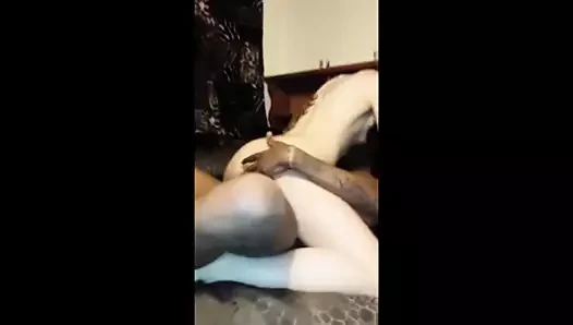 Karısı ile minik memeli berbat &amp; sikikleri rastgele bbc iken koca görüşmeler