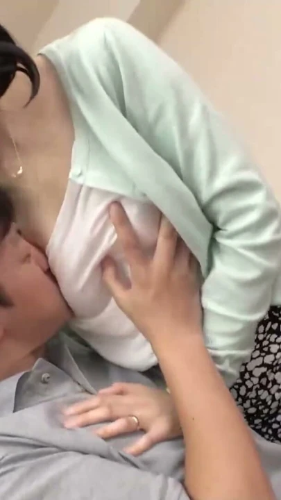 JAPON ATEŞLI KıZ MASTÜRBASYON YAPTıKTAN SONRA SIKILIYOR | Klip 2