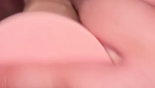 İşeyene kadar dildoyla sikiş