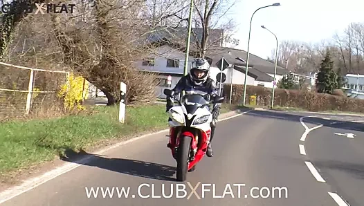 Clubxflat- motorcu bebek arızadan sonra çekildi