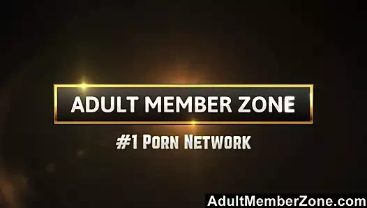 Adultmemberzone - brooklyn kendi kendine havuz kenarına bayılıyor