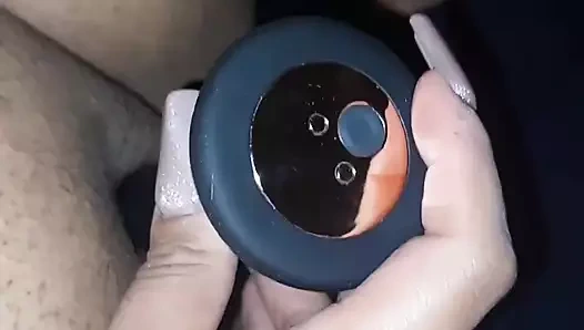 Ben amcığımla oynarken güzel pembe ayak parmakları kıvrıyor