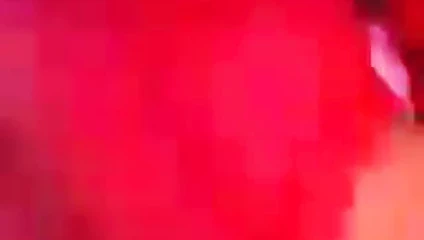 Olgun bayan parmaklar kendini