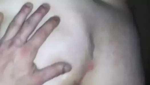 Sevimli sürtük becerdin içinde ona göt kırlangıçlar boşalmak