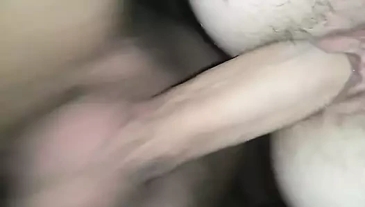 Sarışın sürtüğü sikiyor