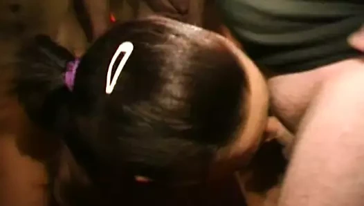 Alman pornosu - seksi kaltak, amın yalanmasından hoşlanır