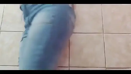 Göt deliği yakın çekimde deliğimi görmeye hazır mısın?