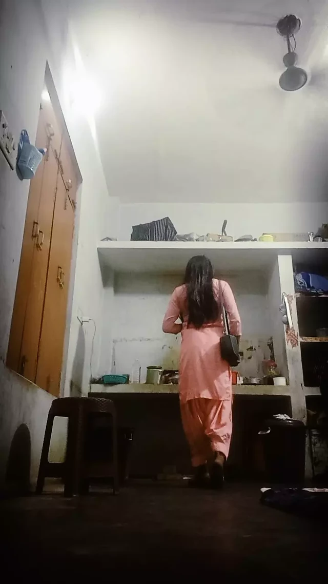 Urvashi rani indiancrossdresser vlog seksi video