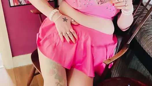 A Pink Latex Princess Tina Snua Smokes A Cigarette In Her Rubber Outfit - Smoking Smoker Heels Pantyhose