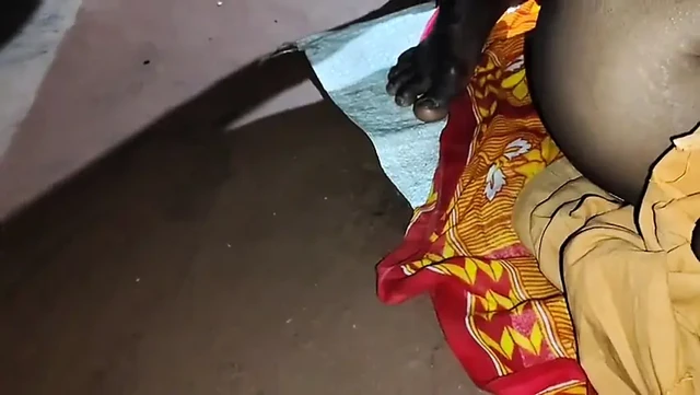 Hindistan Desi Bhabhi Santali Video