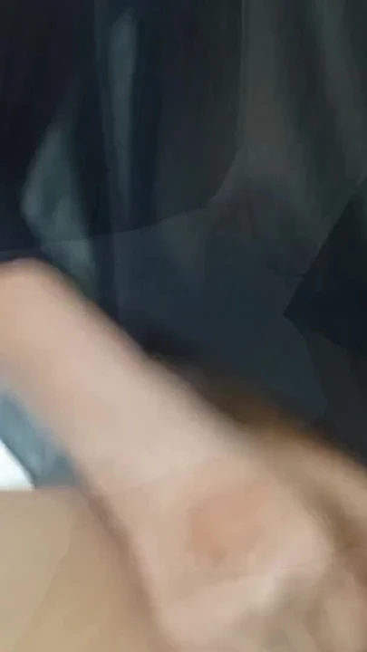 Незабываемый момент из "Девственница мусульманская девушка пытается успокоить себя, вставляя палец в ее киску"