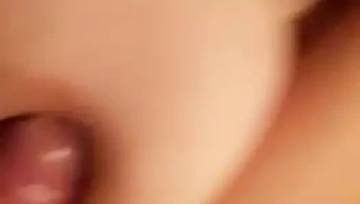 Büyük doğal göğüsler. büyük göğüsleri seviyorum!