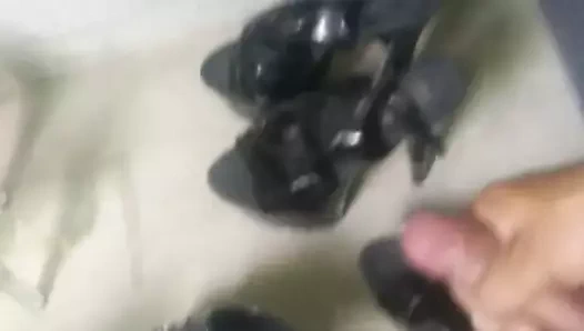 6 çift düz topuklu ayakkabı