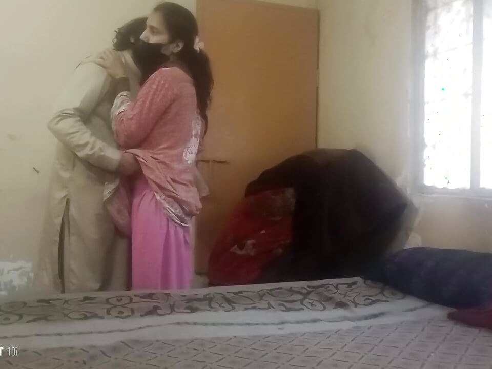 Anal sikiş çok ateşli - Pakistanlı üvey erkek kardeş ile üvey kız kardeş