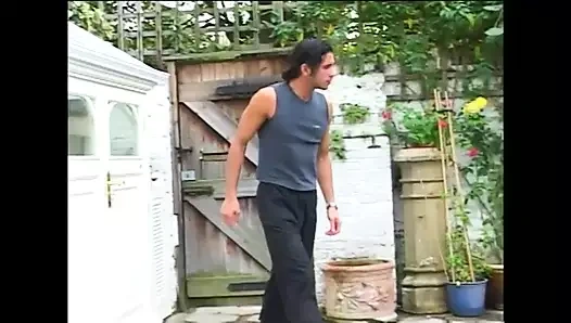 Vahşi genç bir kaltak için seksi rüya